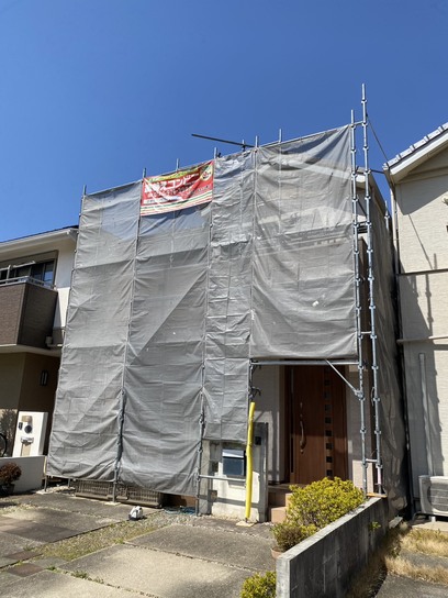 足場工事スタート✨