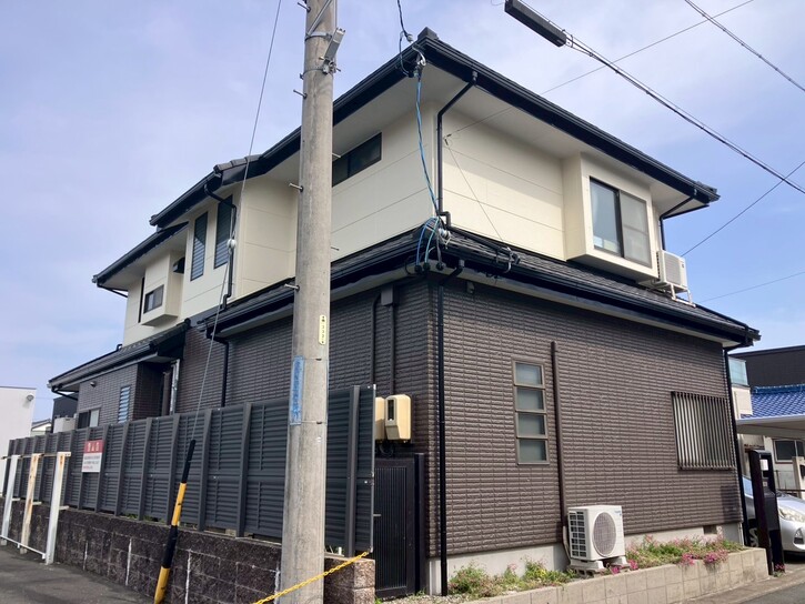画像：外壁塗装工事（営業担当：中川）
