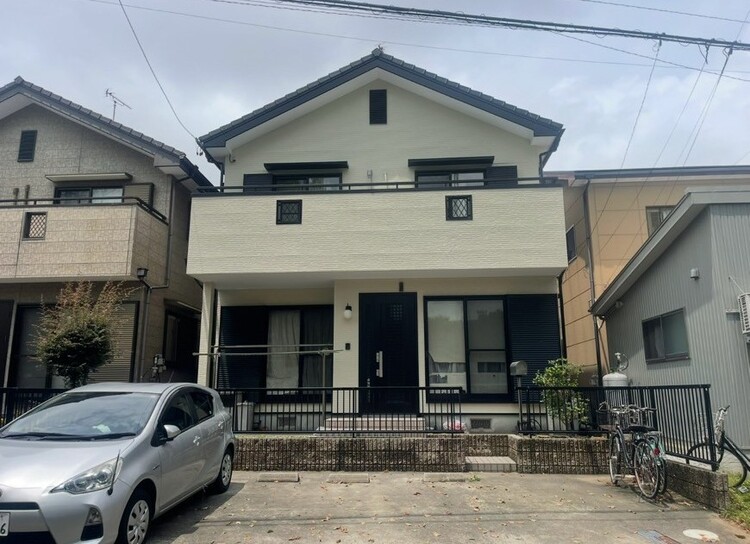 画像：外壁塗装・ベランダ清掃・防水工事（営業担当：中村菜穂）