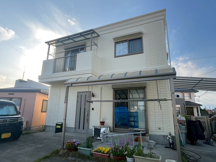 画像：外壁塗装工事（営業担当：松浦）