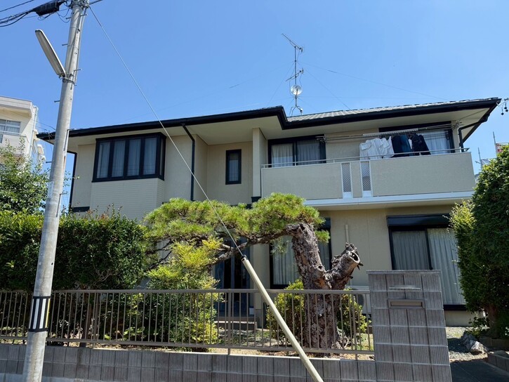 画像：外壁塗装工事（営業担当：深田）
