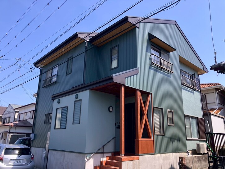 画像：外壁塗装工事（営業担当：中川）